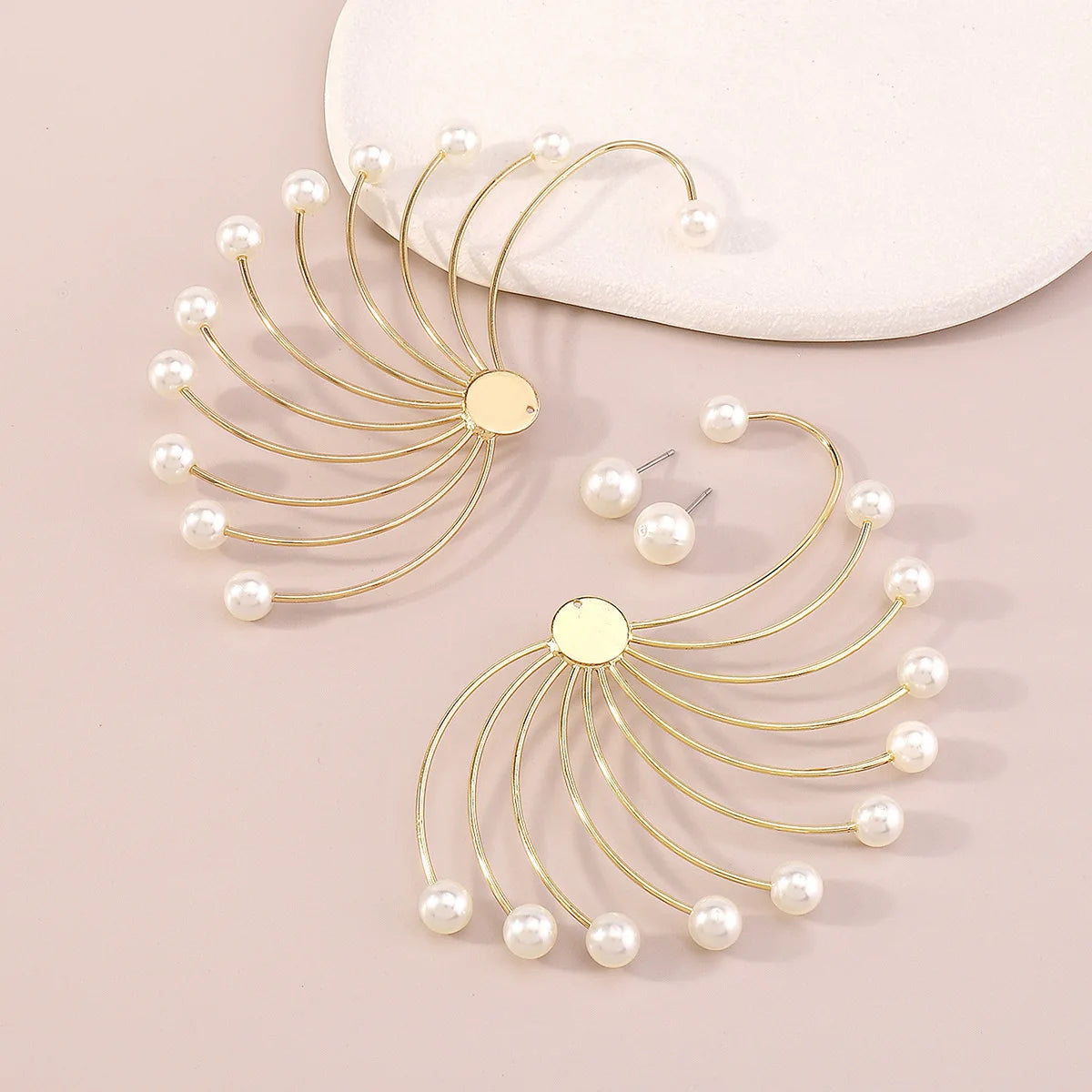 Fan Shaped Pearl Earrings