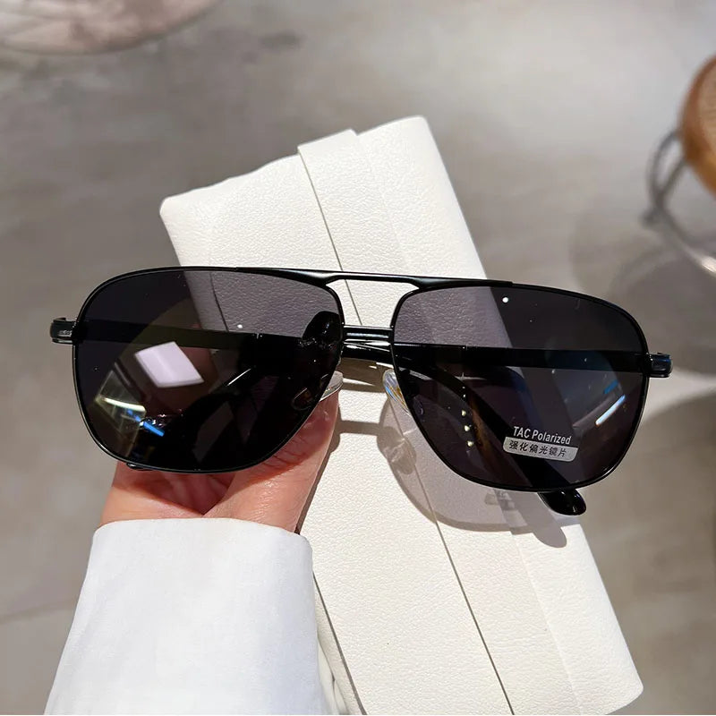 Polarized Photochromic Shades