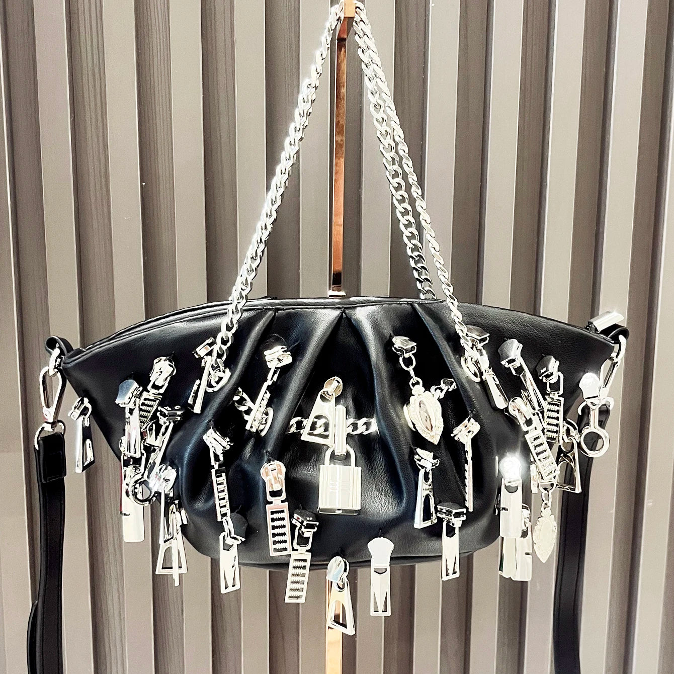 Junk Zipper Handbag