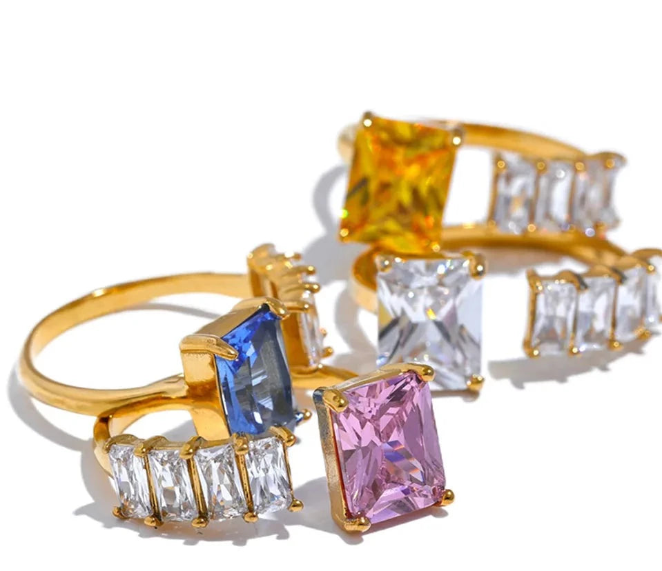Colorful Charm Rings