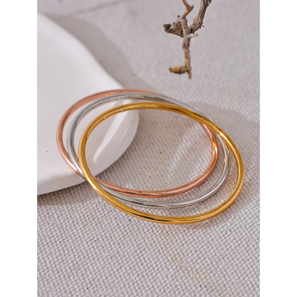 Classic Sleek Bangles