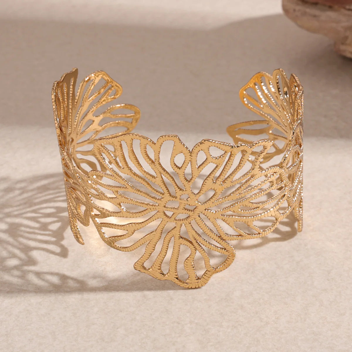 Vintage Round Bangles