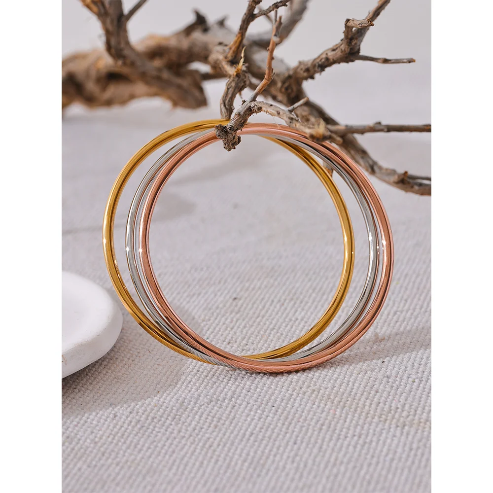 Classic Sleek Bangles