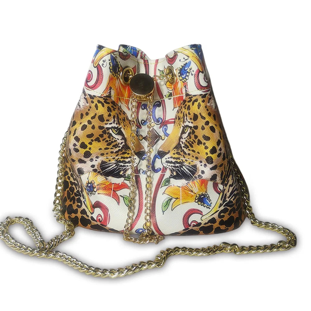 Textured Soft Leather Bucketbag