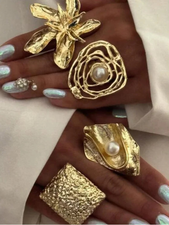 4 Pcs Exaggerated Ring Set