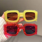 Lade das Bild in den Galerie-Viewer, Vintage Thick Square Jelly Sunglasses
