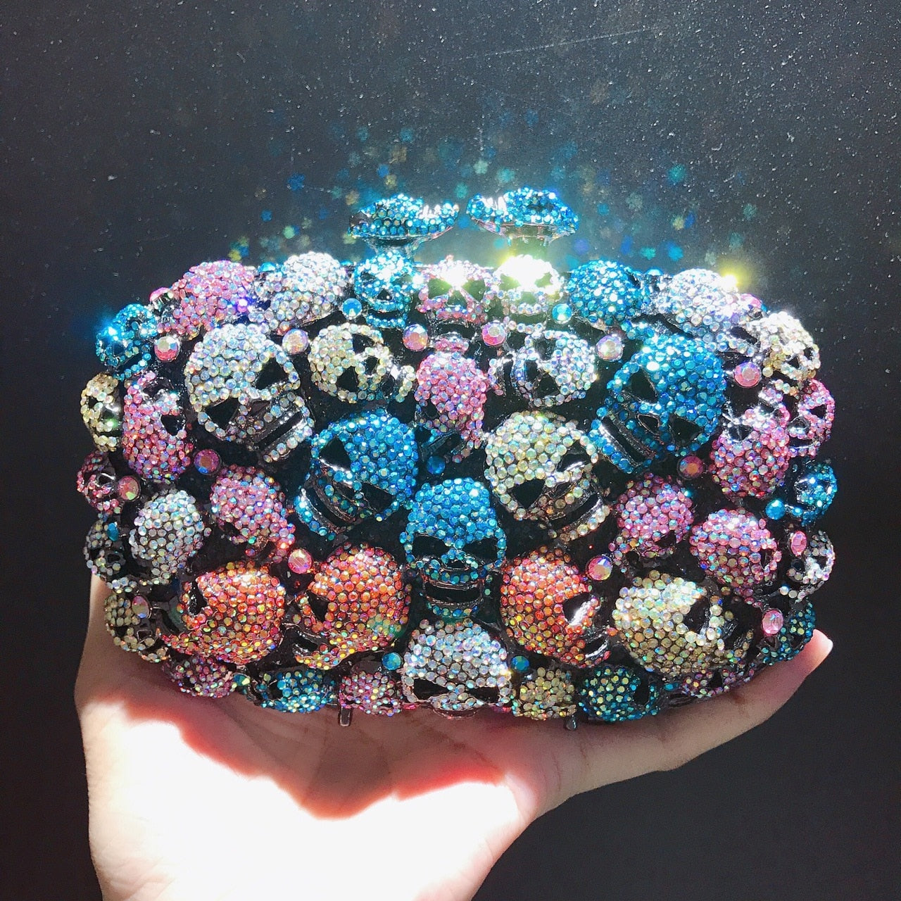 Skull Clutch